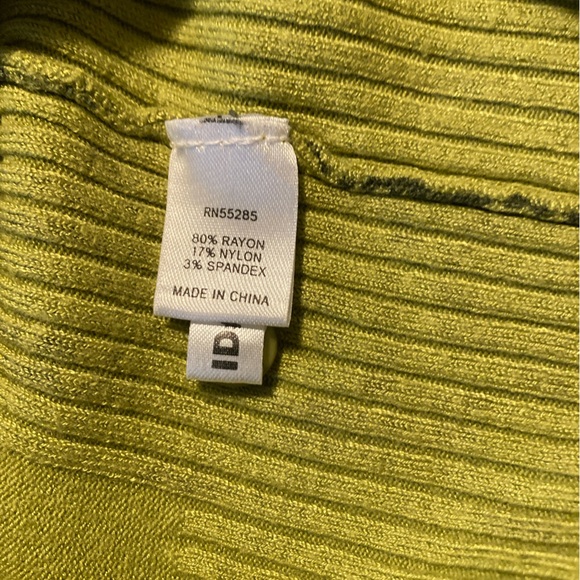 Express Snakeskin print cardigan, size medium - Picture 6 of 9